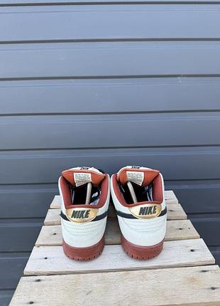 Кросівки nike sb dunk low pro "hennessy" 5