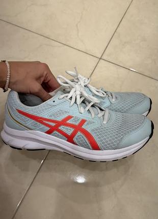 Кросівки жіночі asics світло-блакитні з червоними смужками