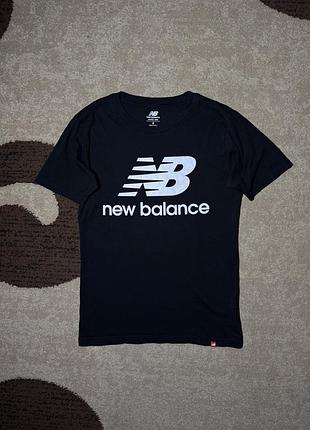 Футболка new balance