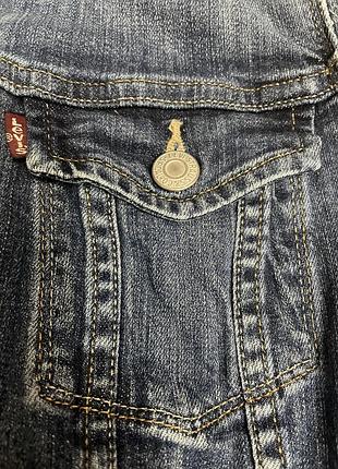 Джинсова куртка levis, м 3