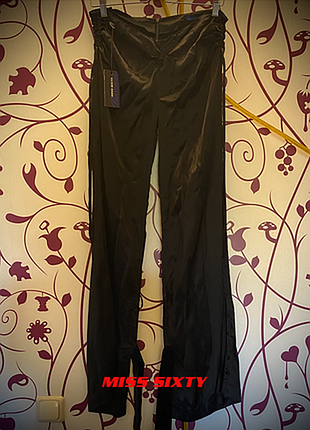 Чорні легкі віскозні жіночі брюки італійського бренду miss sixty luxury зі зборками та бантами | нові | розмір 29 | butch trousers