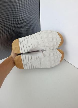 Женские кроссовки nike 4