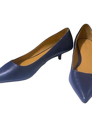 Темно-сині туфлі nine west — човники з гострим носком, kitten heel