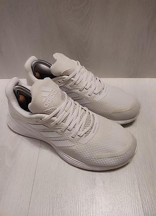 Кроссовки adidas 42- стелька 26,5 см 5