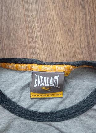 Брендова майка everlast. 6