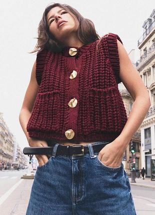Женская жилетка из новых коллекций zara в цвете бордо, объемная вязка