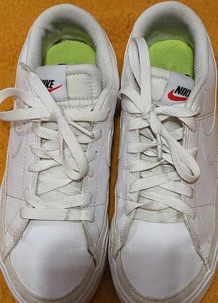 Кеди жіночі nike womens shoes white dh3161-101 білі