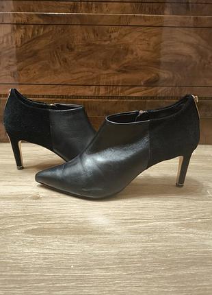 Туфлі жіночі ted baker чорні шкіряні 5