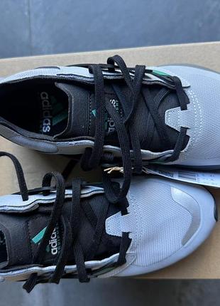 Кросівки adidas. розмір39-39,5.