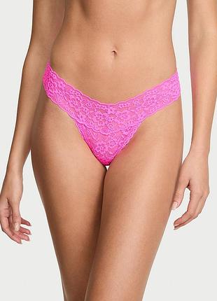 Мереживні трусики тонг victoria's secret