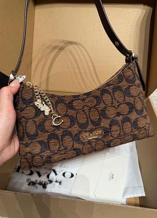Сумка жіноча coach коричнева з монограмою 2