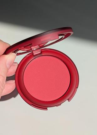 Нові рум'яна nabla close-up powder blush - endorphin
