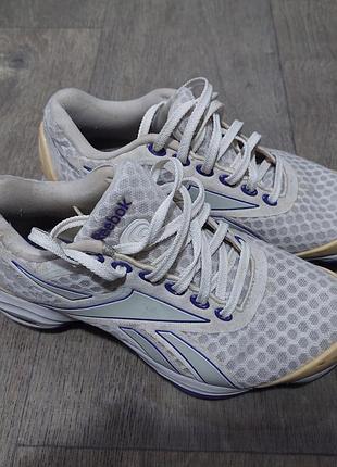 Кросівки жіночі reebok білі, сірі, розмір 36