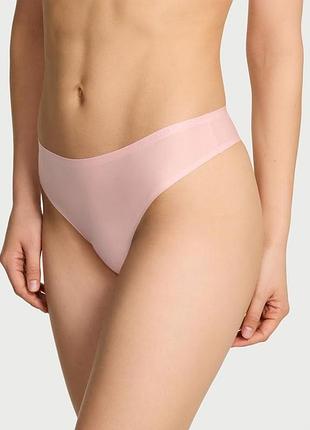 Гладкие трусики тонг flex victoria's secret