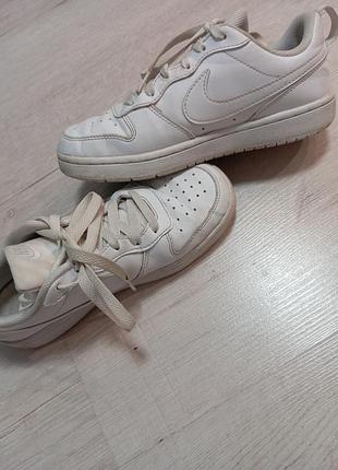 Кросівки  nike білі 5