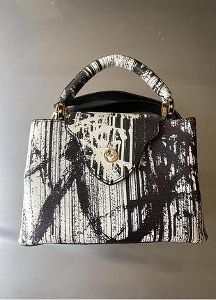 Молодіжна стильна жіноча сумка louis vuitton чорно-біла з фірмовим логотипом lv