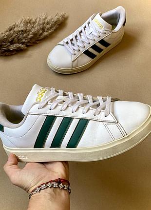 Кросівки чоловічі adidas grand court base 2.0 41,5 розмір устілка 25,5 см білі