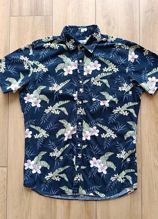 Мужская рубашка на короткий рукав фирмы jack &amp; jones.