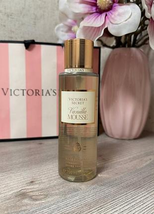 Парфюмированный увлажняющий спрей для тела victorias secret vanilla mousse fragrance mist