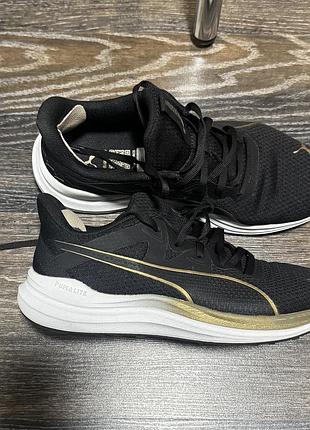 Кросівки жіночі puma чорні 39 розмір