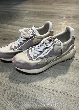 Кросівки чоловічі reebok classic leather legacy az сірі