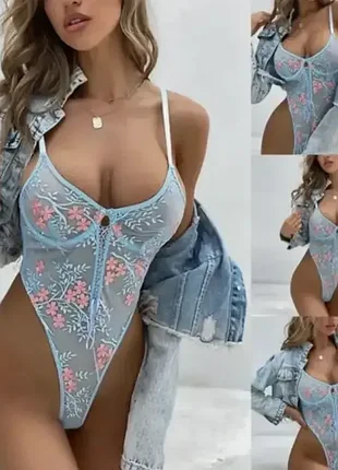 Женское кружевное боди с косточками голубого цвета