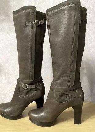 Шкіряні високі чоботи ugg 2
