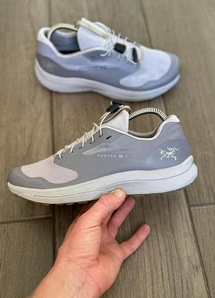 Кросівки чоловічі arc'teryx norvan ld 2 сірі