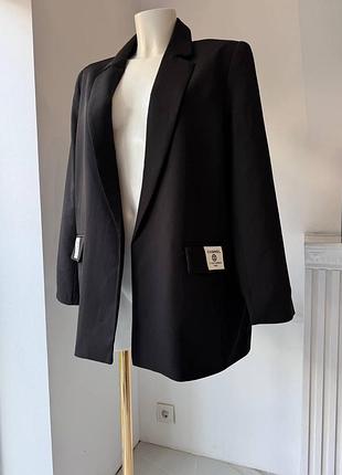 Дівчата 🖤 він один в наявності  oversize піджак chanel