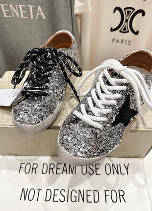 Найбажаніші кеди golden goose