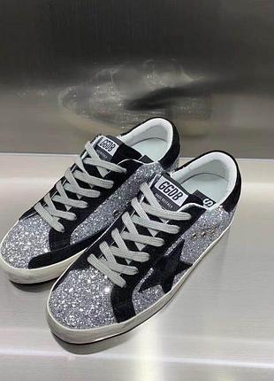 Найбажаніші кеди golden goose