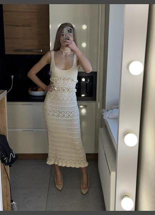 Длинное платье miss selfridge с оборками, связанное крючком, кремового цвета