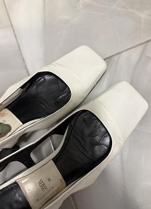 Жіночі босоніжки zara білі, штучна шкіра