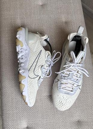 Кросівки  nike react vision