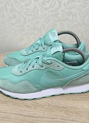 Кросівки nike