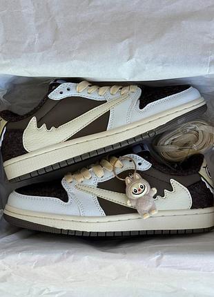 Розпродаж! кросівки jordan 1 low labubu x cactus jack customs chaos loading