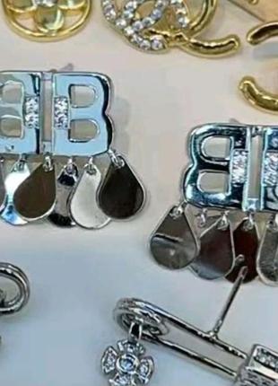 Серьги balenciaga из медицинского золота stainless steel
