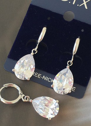 Сережки с цирконами у вигляді краплі з медичної сталі stainless steel
