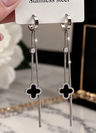 Сережки з чорною конюшиною з медичної сталі stainless steel