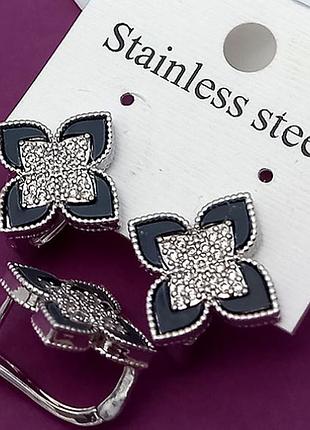Серьги с черным клевером из медицинского золота stainless steel
