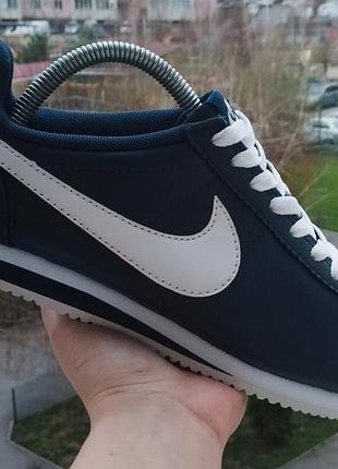 Кроссовки базовые nike cortez