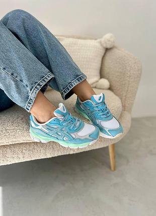 Бело-бирюзовые кроссовки asics gel nyc blue mint white х асикс 36