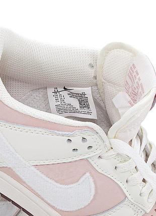 Sb dunk low valentine's day 7