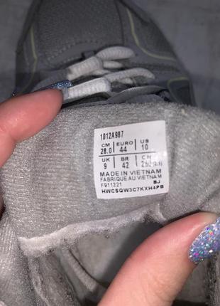 Кросівки asics сірі 4