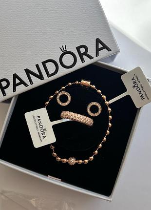 Набор украшений pandora - браслет с металлическими бусинами pavé, серьги-гвоздики и кольца с позолотой 925