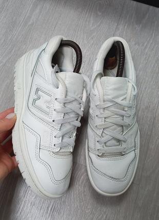 Женские кроссовки new balance