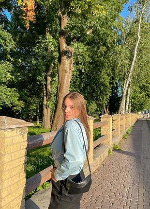 Жіноча сорочка блакитна
