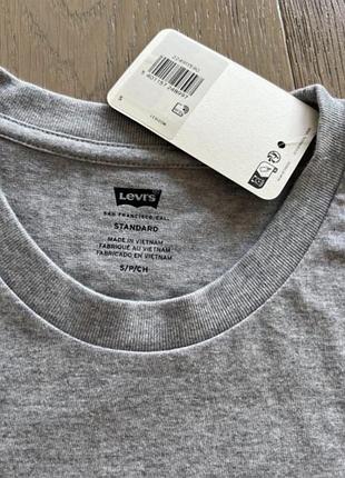 Levis сірого кольору s standard логотип вишивка 7