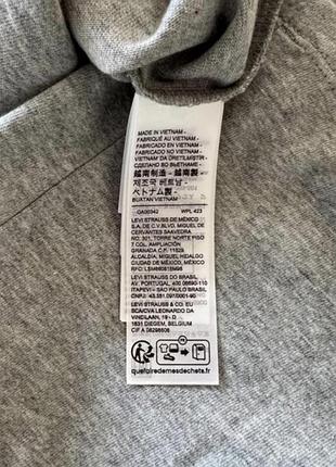 Levis сірого кольору s standard логотип вишивка 8