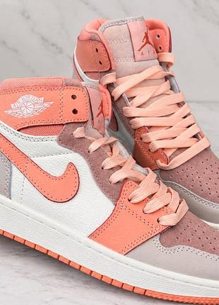 Жіночі шкіряні кросівки nike 3